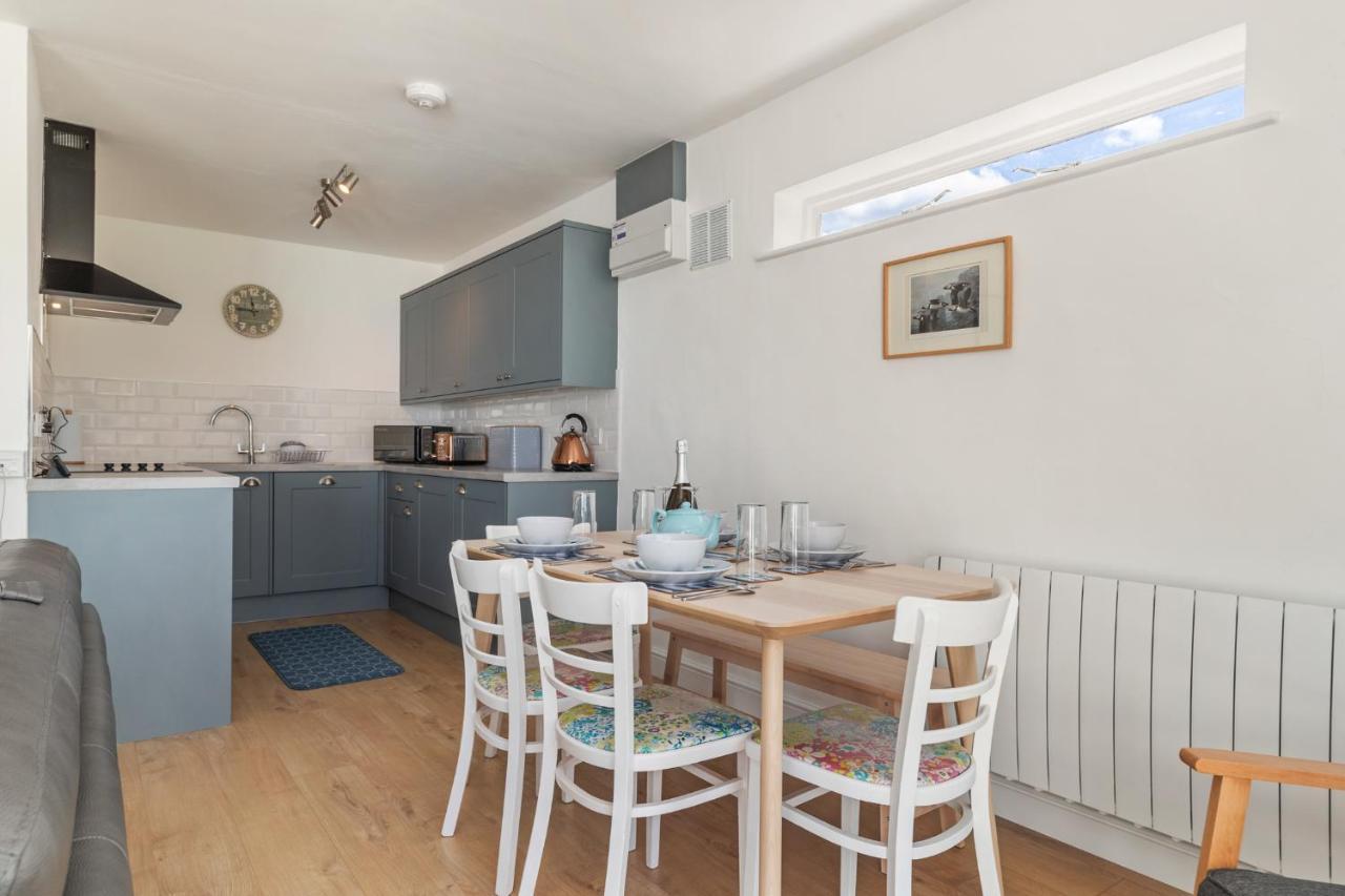 Coedrath Park 20 - Modern Apartment, Close To The Beach Saundersfoot Exterior photo
